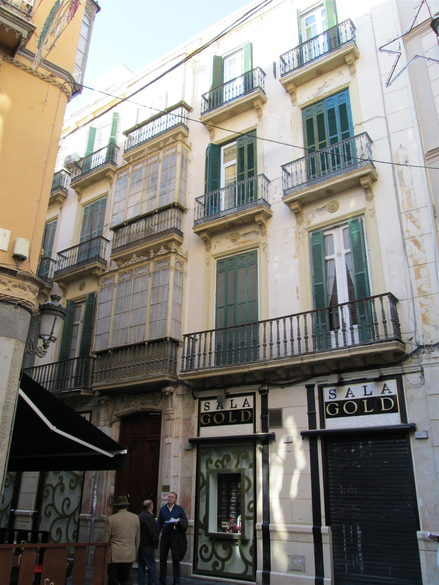 Sala Gold — Centro (Calle Luis de Velázquez), Málaga